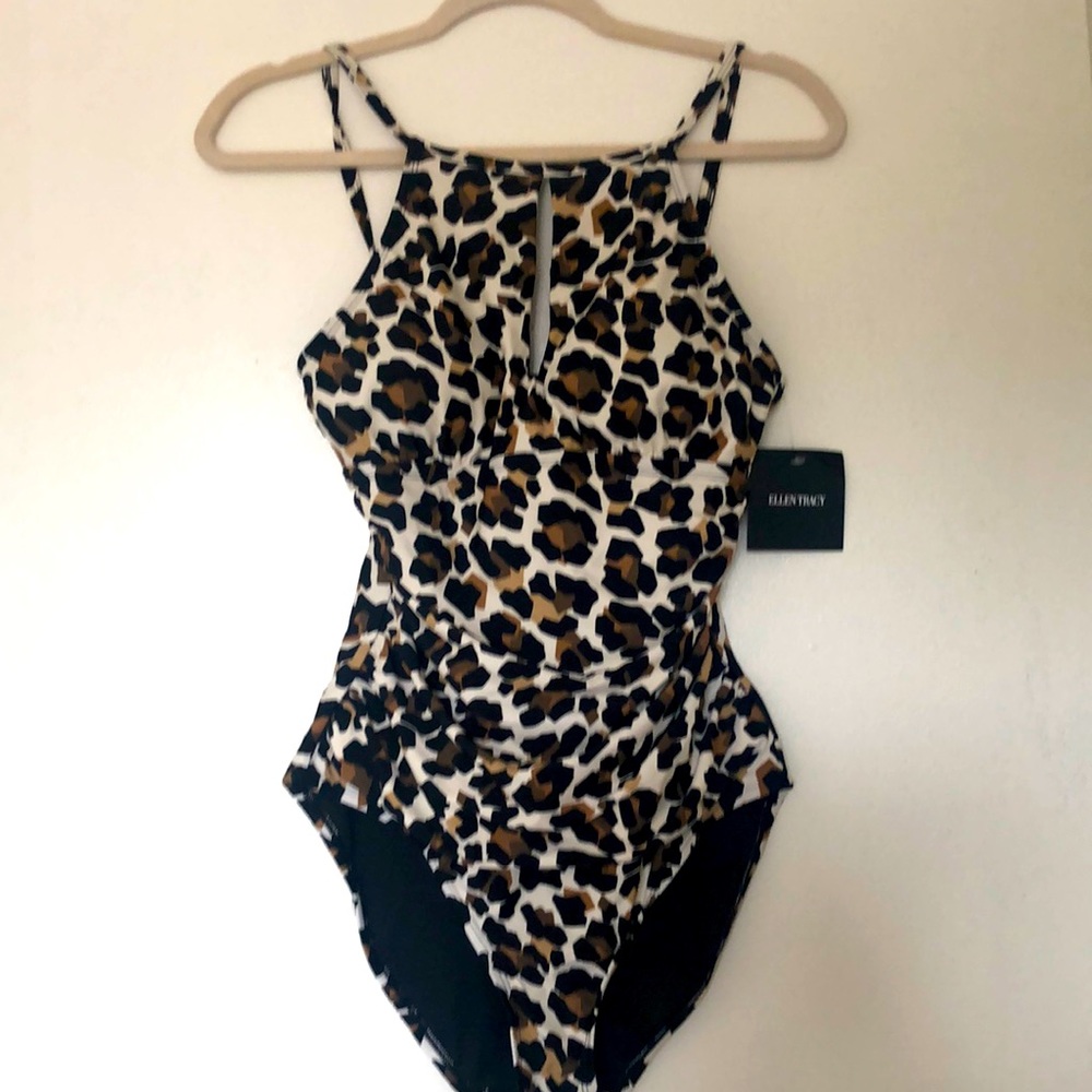 Woman’s swim wear